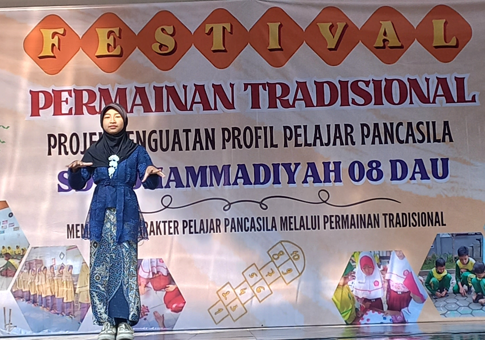 Mengenal Kekayaan Budaya Indonesia : SD Mapan Gelar Festival Permainan Tradisional.